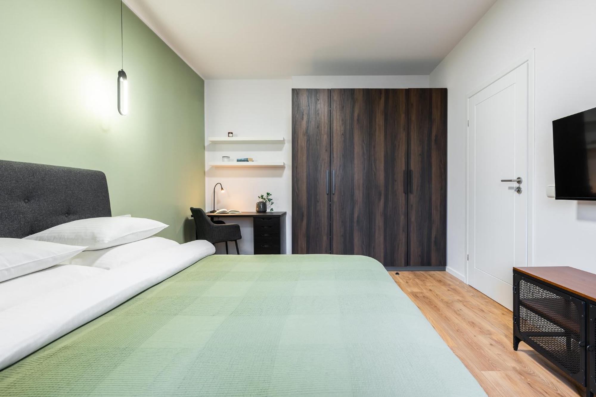 Apartamenty Tespis - Historic House Next To The Cathedral In The City Centre カトヴィツェ エクステリア 写真