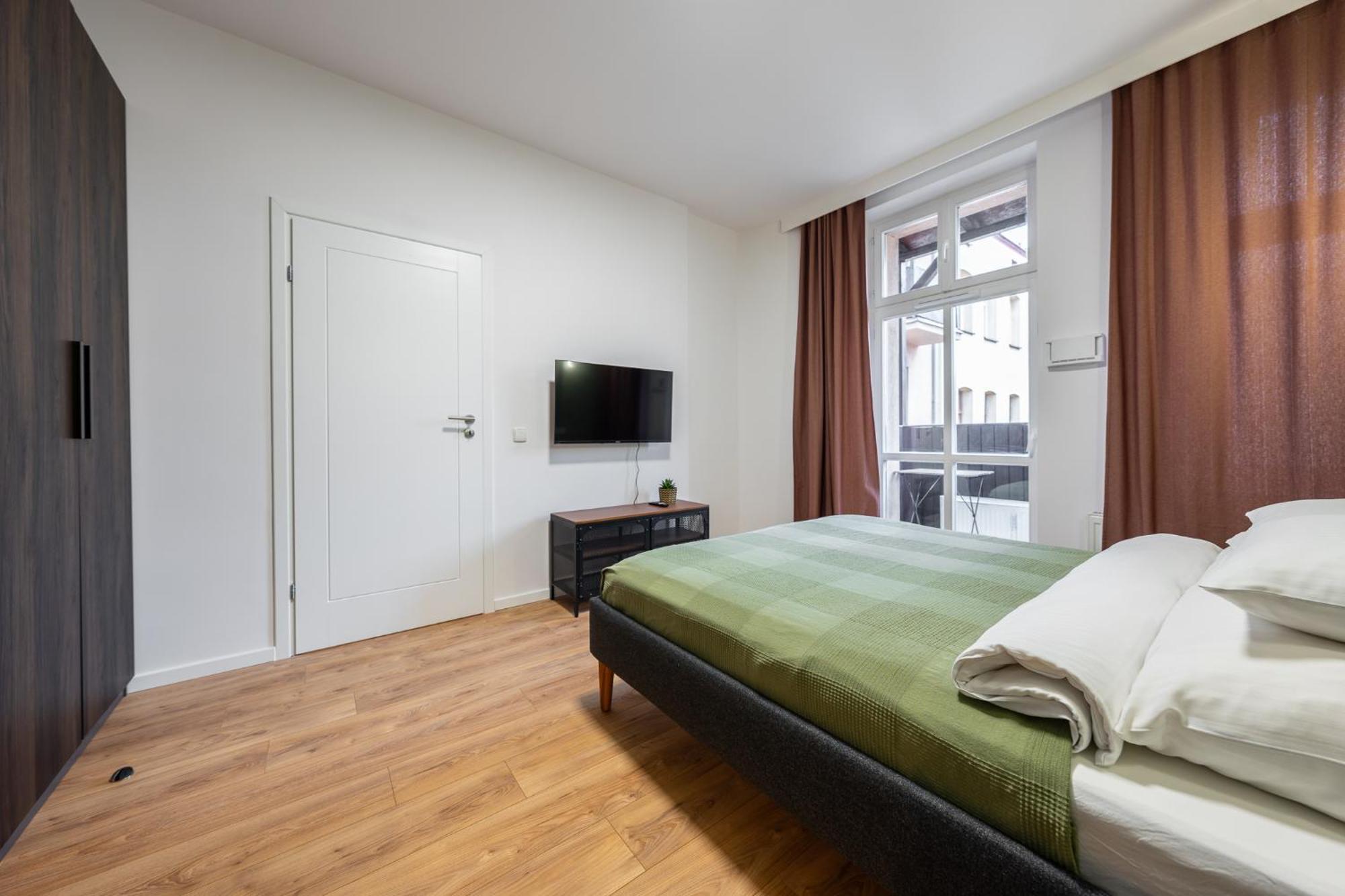 Apartamenty Tespis - Historic House Next To The Cathedral In The City Centre カトヴィツェ エクステリア 写真